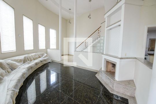 Sala de casa de condomínio para alugar com 3 quartos, 200m² em Jardim dos Estados, Taubaté