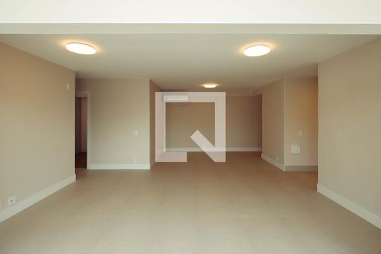 Sala de apartamento à venda com 3 quartos, 125m² em Vila Dom Pedro I, São Paulo