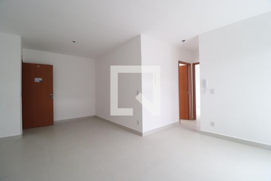 Apartamento para alugar com 2 quartos, 73m² em Novo Mundo, Uberlândia