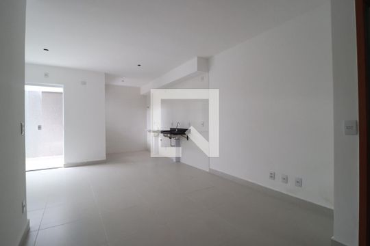 Apartamento para alugar com 2 quartos, 73m² em Novo Mundo, Uberlândia