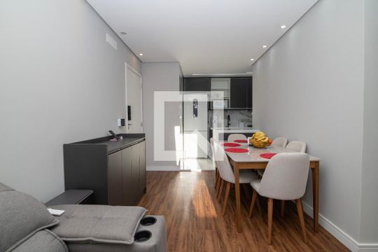 Sala de apartamento para alugar com 2 quartos, 58m² em Jardim das Colinas, Hortolândia