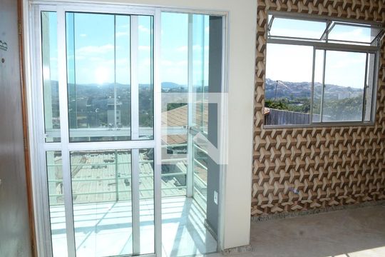Varanda da Sala de apartamento à venda com 3 quartos, 70m² em Goiânia, Belo Horizonte