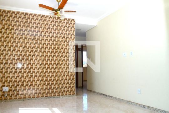 Sala de apartamento à venda com 3 quartos, 70m² em Goiânia, Belo Horizonte