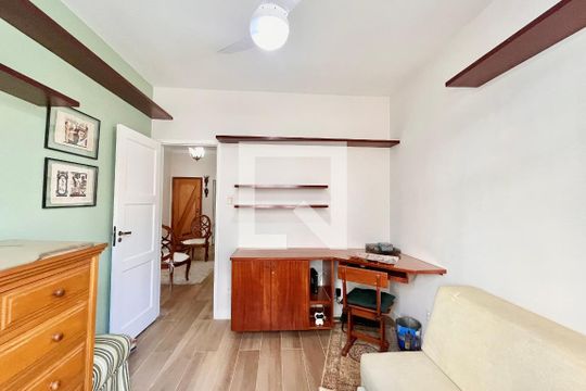 Apartamento para alugar com 2 quartos, 68m² em Copacabana, Rio de Janeiro