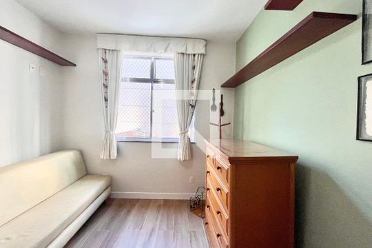 Apartamento para alugar com 2 quartos, 68m² em Copacabana, Rio de Janeiro