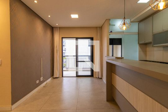 Sala de apartamento para alugar com 2 quartos, 57m² em Granja Viana, Cotia