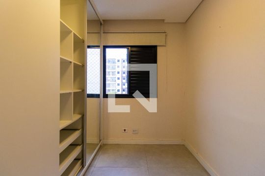 Quarto 1 de apartamento para alugar com 2 quartos, 57m² em Granja Viana, Cotia