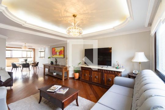 Apartamento à venda com 3 quartos, 237m² em Centro, Canoas