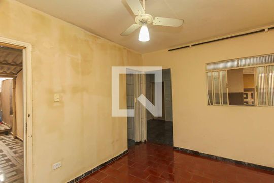 Sala de casa para alugar com 2 quartos, 70m² em Iguatemi, São Paulo