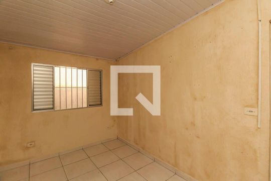 Quarto 2 de casa para alugar com 2 quartos, 70m² em Iguatemi, São Paulo