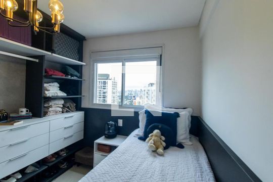 Quarto 1 Suite 1 de apartamento à venda com 2 quartos, 113m² em Cristo Rei, Curitiba
