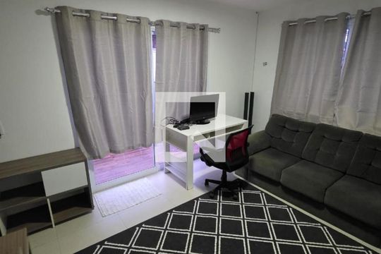 Foto 03 de casa para alugar com 6 quartos, 384m² em Santo Amaro, São Paulo