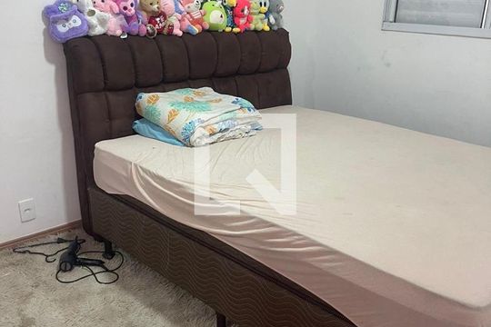 Quarto 2 de apartamento para alugar com 2 quartos, 48m² em Mantiquira, Duque de Caxias