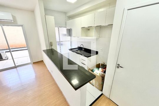 Sala/Cozinha de apartamento à venda com 2 quartos, 56m² em Vila Santa Maria, São Paulo