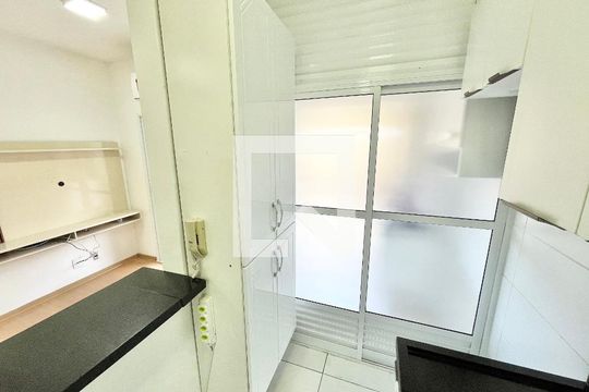 Sala/Cozinha de apartamento à venda com 2 quartos, 56m² em Vila Santa Maria, São Paulo