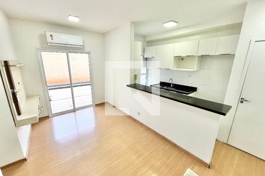 Sala/Cozinha de apartamento à venda com 2 quartos, 56m² em Vila Santa Maria, São Paulo