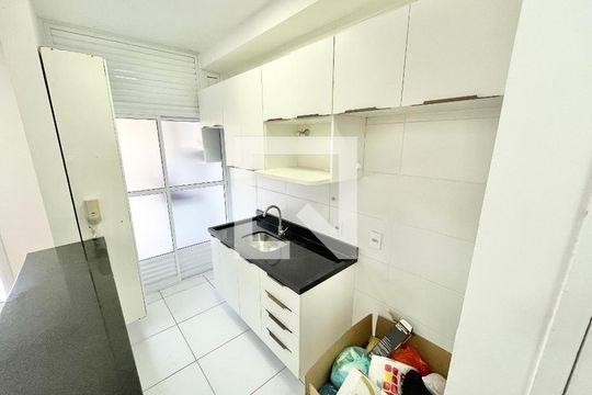 Sala/Cozinha de apartamento à venda com 2 quartos, 56m² em Vila Santa Maria, São Paulo