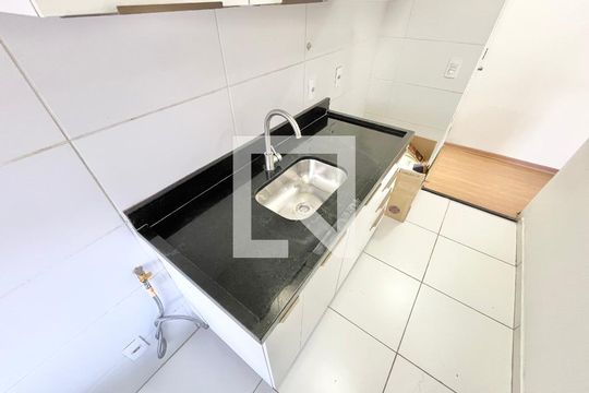 Sala/Cozinha de apartamento à venda com 2 quartos, 56m² em Vila Santa Maria, São Paulo