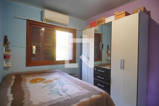Quarto 1 de casa para alugar com 2 quartos, 50m² em Boa Saúde, Novo Hamburgo
