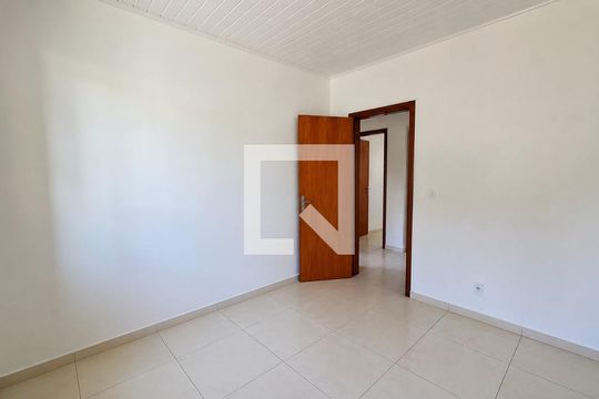 Quarto 1 de casa para alugar com 3 quartos, 150m² em Santo Afonso, Novo Hamburgo