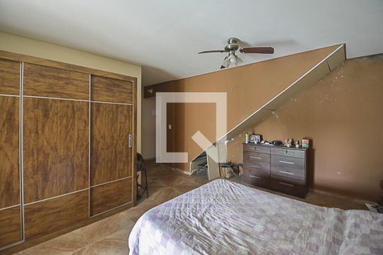 Quarto Suíte de casa à venda com 5 quartos, 300m² em Conjunto Residencial Enseada, São Bernardo do Campo