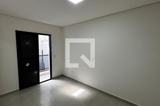 Suite de apartamento à venda com 2 quartos, 69m² em Vila Metalúrgica, Santo André