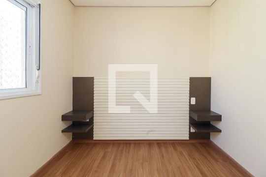 Suíte de apartamento para alugar com 2 quartos, 96m² em Várzea de Baixo, São Paulo