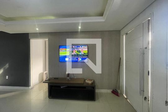 Casa à venda com 2 quartos, 130m² em Santa Teresa, São Leopoldo
