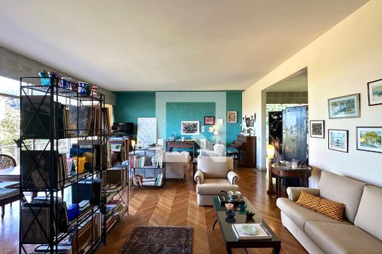 Sala de casa à venda com 3 quartos, 1000m² em Jardim Botânico, Rio de Janeiro