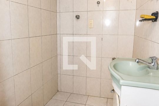 Banheiro de kitnet/studio à venda com 1 quarto, 30m² em Bela Vista, São Paulo
