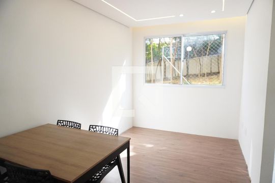 Apartamento à venda com 2 quartos, 42m² em Parada Xv de Novembro, São Paulo