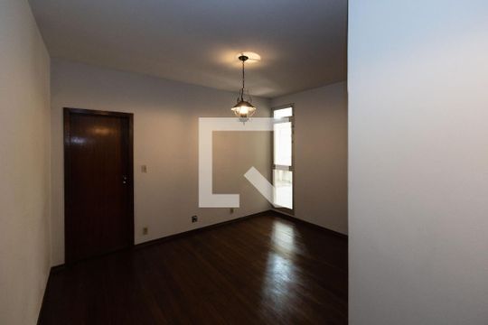 Sala 1 de apartamento para alugar com 4 quartos, 270m² em Santo Antônio, Belo Horizonte