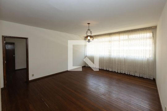 Sala 2 de apartamento para alugar com 4 quartos, 270m² em Santo Antônio, Belo Horizonte