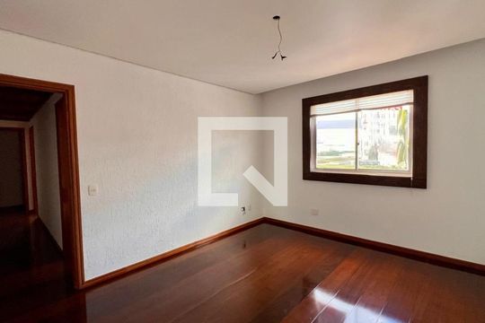Apartamento para alugar com 4 quartos, 220m² em São Pedro, Belo Horizonte
