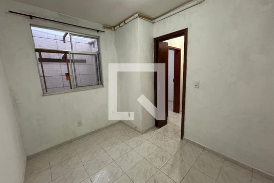 Quarto 1 de casa para alugar com 2 quartos, 50m² em Madureira, Rio de Janeiro