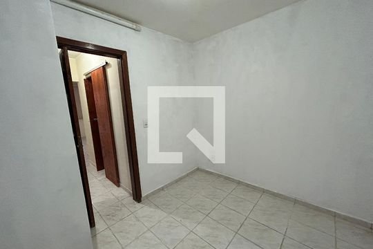 Quarto 1 de casa para alugar com 2 quartos, 50m² em Madureira, Rio de Janeiro