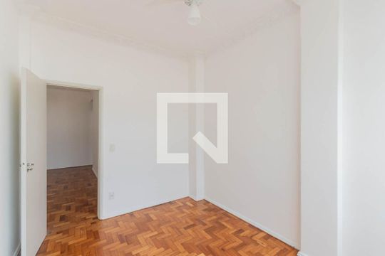Quarto 1 de apartamento à venda com 2 quartos, 57m² em Tijuca, Rio de Janeiro