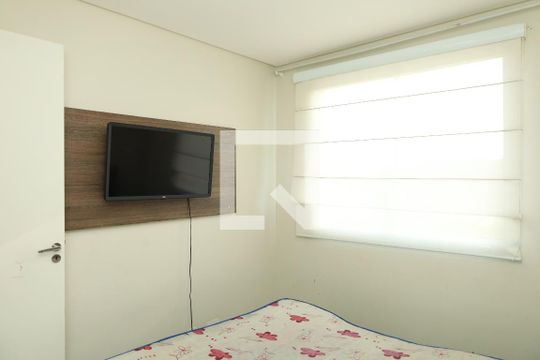 Quarto 1 de apartamento à venda com 2 quartos, 40m² em Vila Campanela, São Paulo