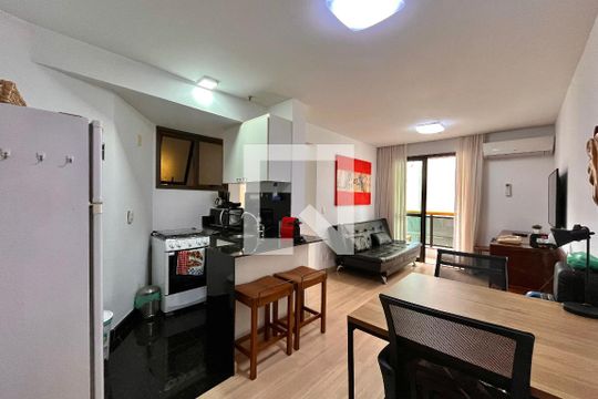 Sala de apartamento à venda com 1 quarto, 40m² em Ipanema, Rio de Janeiro