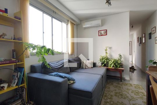 Sala de apartamento para alugar com 3 quartos, 58m² em Freguesia (jacarepaguá), Rio de Janeiro