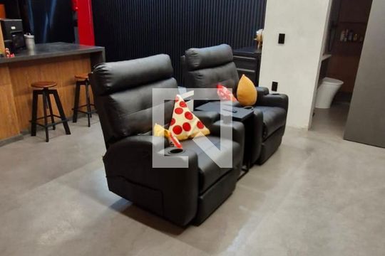 Sala de apartamento para alugar com 1 quarto, 85m² em Vila Zilda, São Paulo