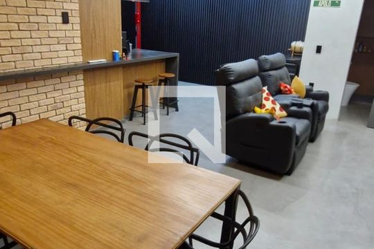 Sala de apartamento para alugar com 1 quarto, 85m² em Vila Zilda, São Paulo
