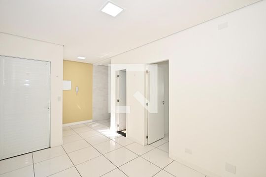 Casa para alugar com 1 quarto, 48m² em Vila Sonia, São Paulo