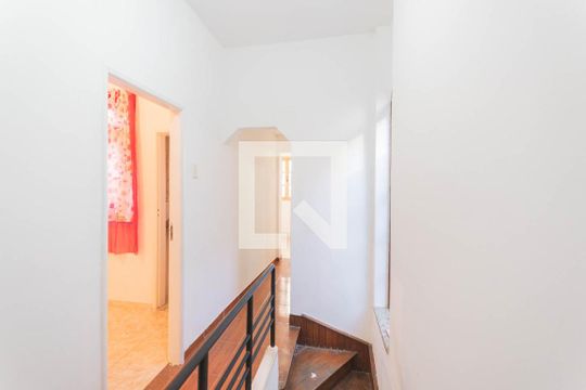 Hall segundo andar de casa à venda com 4 quartos, 198m² em Tijuca, Rio de Janeiro