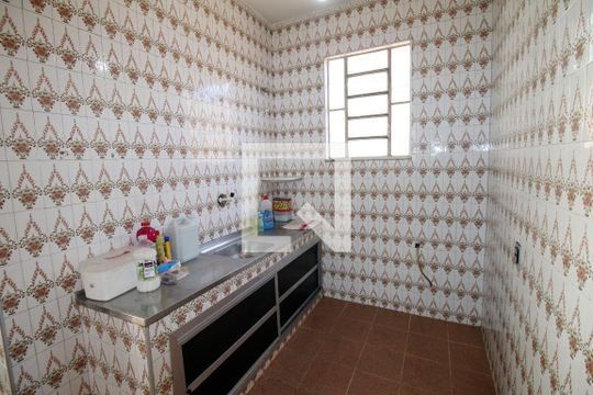 Cozinha de casa à venda com 6 quartos, 392m² em Penha, Rio de Janeiro