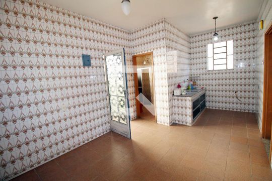 Cozinha de casa à venda com 6 quartos, 392m² em Penha, Rio de Janeiro