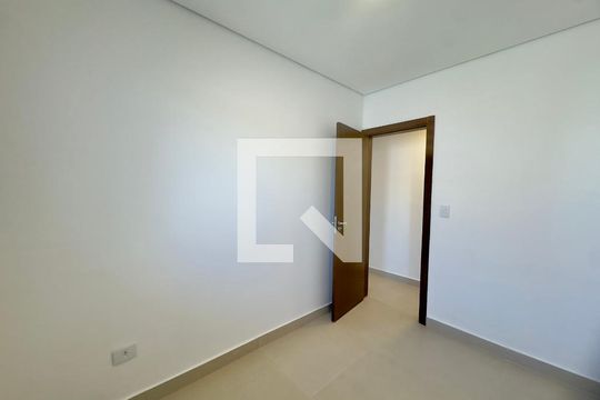 Quarto 1 de apartamento para alugar com 2 quartos, 42m² em Jardim Santa Mena, Guarulhos