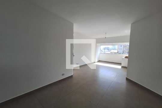 Sala  de apartamento para alugar com 3 quartos, 110m² em Vila Gilda, Santo André