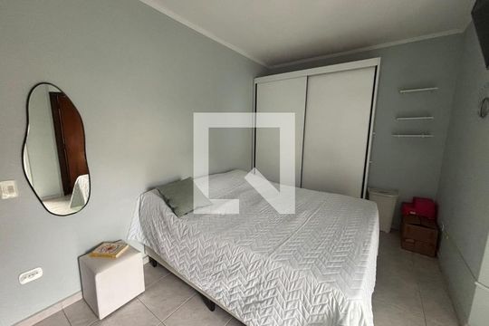 Quarto de apartamento para alugar com 3 quartos, 178m² em Vila Curuçá, Santo André