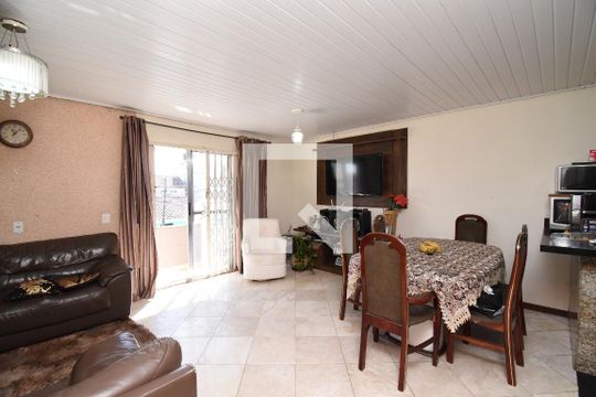 Sala e Cozinha de casa para alugar com 2 quartos, 180m² em Cajuru, Curitiba